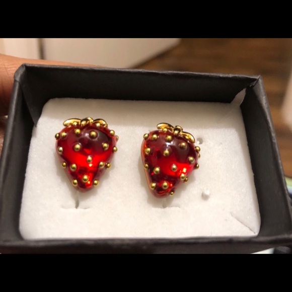 - Katespade strawberry earrings - Picture 9 of 10